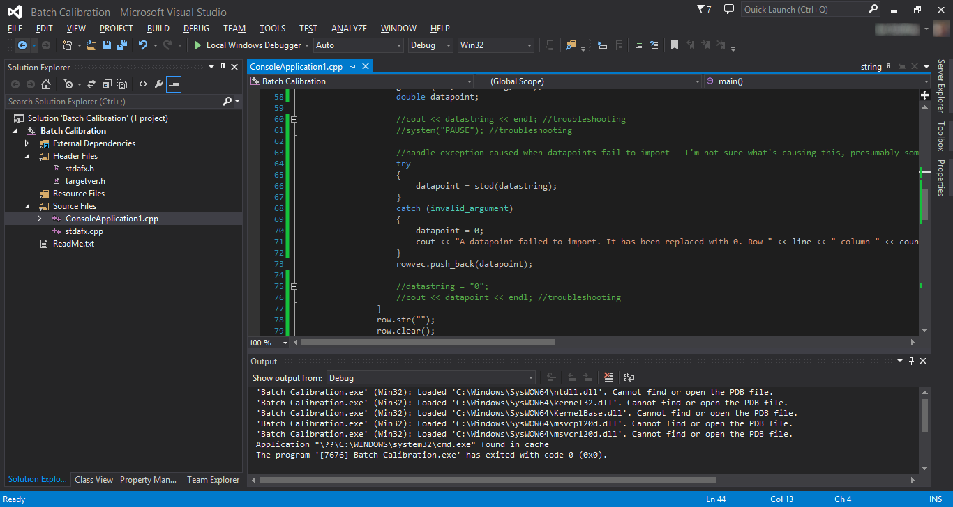 Screenshot of Visual Studio 2013 (dark theme) editing a C++ programme.