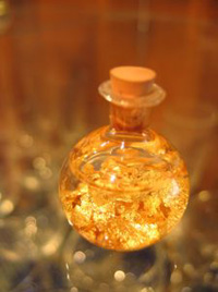 gold bottle